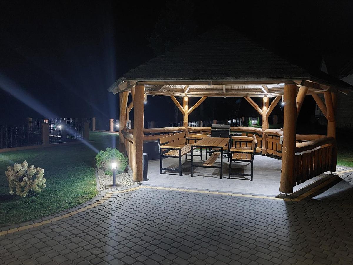 Agroturystyka Zubrowka المظهر الخارجي الصورة